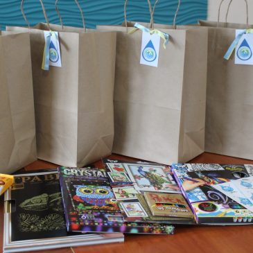 Учасники «Мальовничі річки нашого краю» продовжують отримувати  подарунки